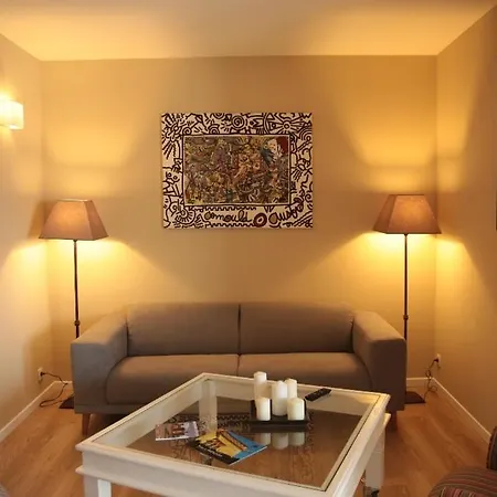 Le Patio Du Pere Pigne Apartment